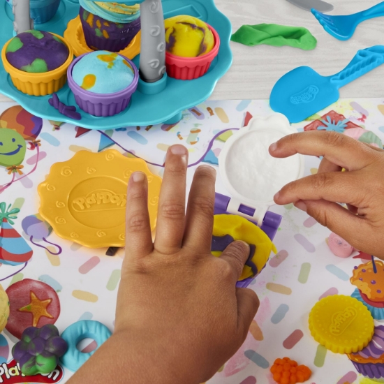 Imagine PLAY DOH SET TURN DE BRIOSE 