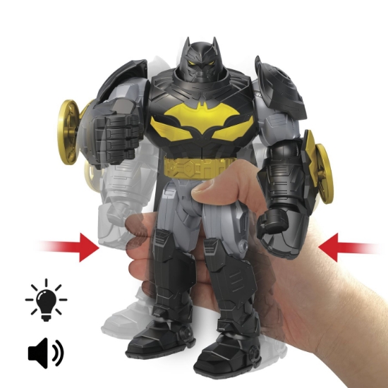 Imagine DC SET FIGURINA BATMAN CU SUNETE LUMINI SI ACCESORII 15CM