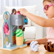 Imagine MELISSA AND DOUG INVARTE SI SERVESTE SET INGHETATA
