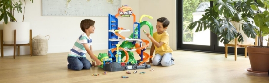 Imagine HOT WHEELS CITY SET DE JOACA GARAJ T REX SUPREM CU 2 MASINUTE INCLUSE 