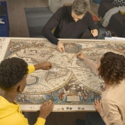 Imagine PUZZLE HARTA ANTICA A LUMII 5000