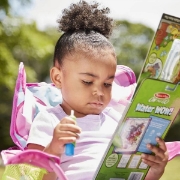 Imagine MELISSA AND DOUG WATER WOW CARTE DE COLORAT ANIMALE CU APA 