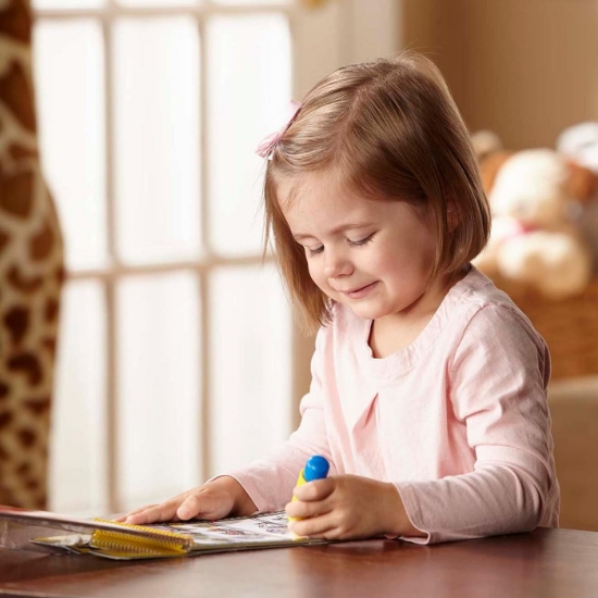 Imagine MELISSA AND DOUG WATER WOW CARTE DE COLORAT VEHICULE CU APA 