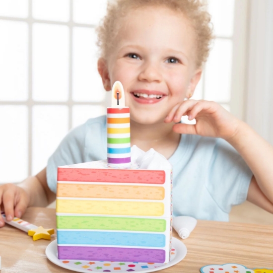 Imagine MELISSA AND DOUG SET TORT DE ZI DE NASTERE CU LUMANARI 