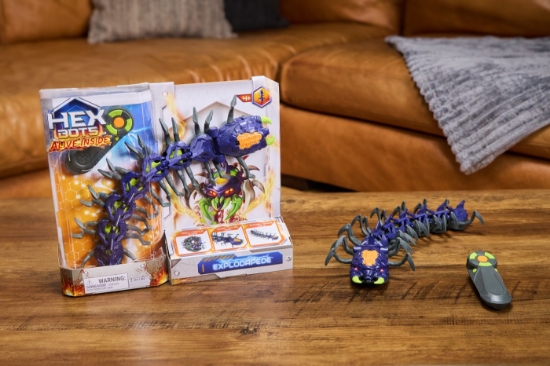 Imagine  HEX BOTS VIU IN INTERIOR EXPLODAPED CENTIPEDE CATARATOR CU TELECOMANDA