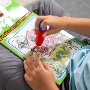 Imagine MELISSA AND DOUG WATER WOW CARTE DE COLORAT FERMA