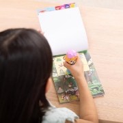 Imagine MELISSA AND DOUG STICKER WOW PATRULA CATELUSILOR SET DE JOACA AUTOCOLANTE SI STAMPILA SKYE