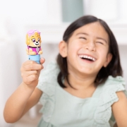 Imagine MELISSA AND DOUG STICKER WOW PATRULA CATELUSILOR SET DE JOACA AUTOCOLANTE SI STAMPILA SKYE