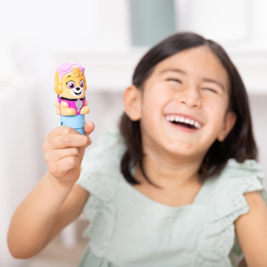 Imagine MELISSA AND DOUG STICKER WOW PATRULA CATELUSILOR SET DE JOACA AUTOCOLANTE SI STAMPILA SKYE