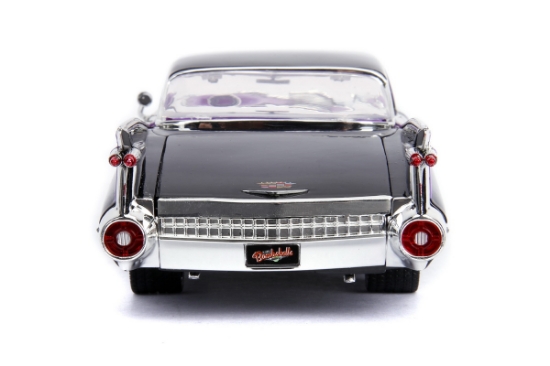 Imagine DC COMICS BOMBSHELLS 1959 CADILLAC CAT WOMAN SCARA 1 LA 24