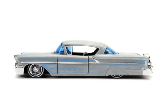 Imagine MACHETA METALICA CHEVY IMPALA HARD TOP 1958 SCARA 1 LA 24